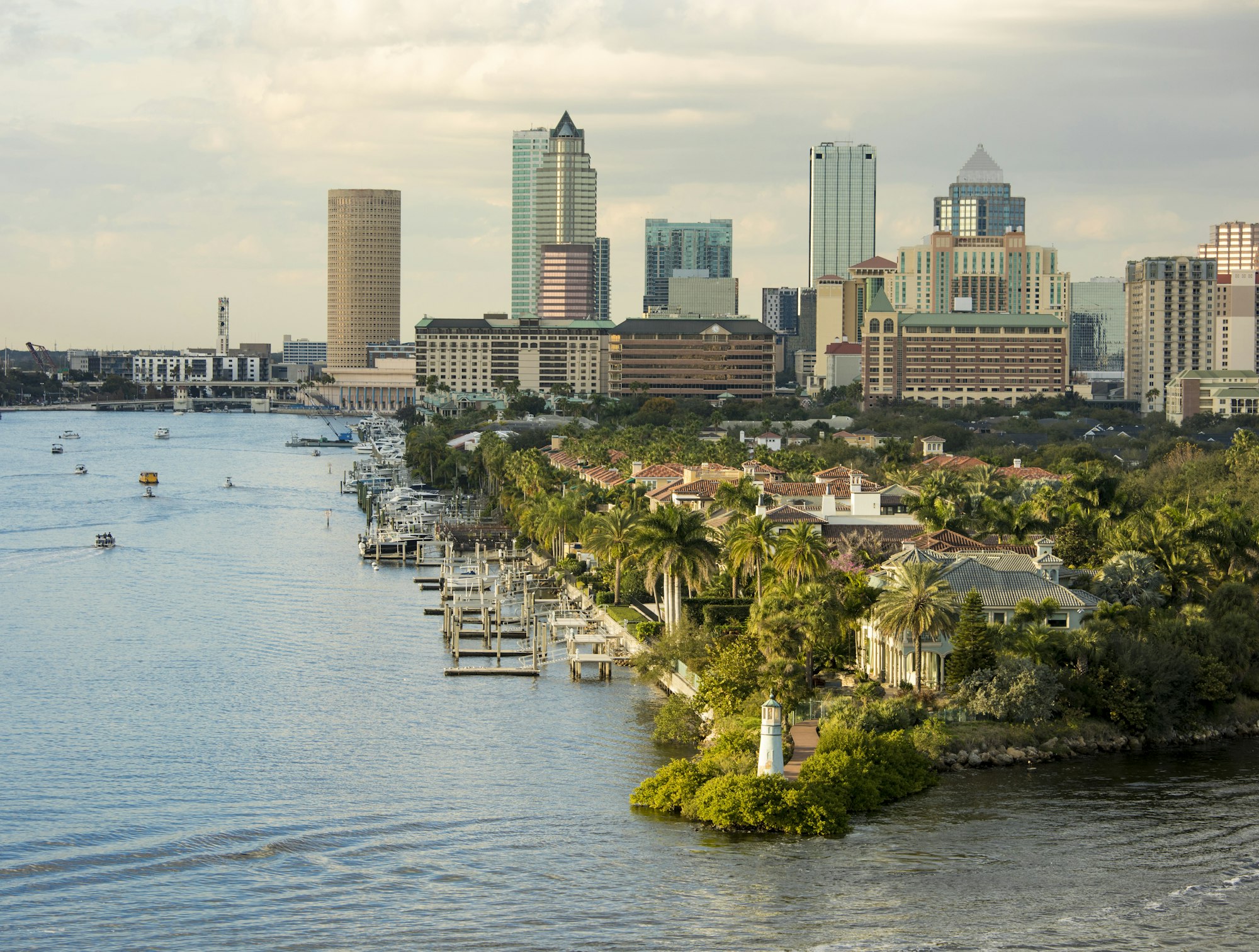 Building Resilient Homes in Tampa Bay: The Benefits of FEMA Compliance with Strobel Design Build