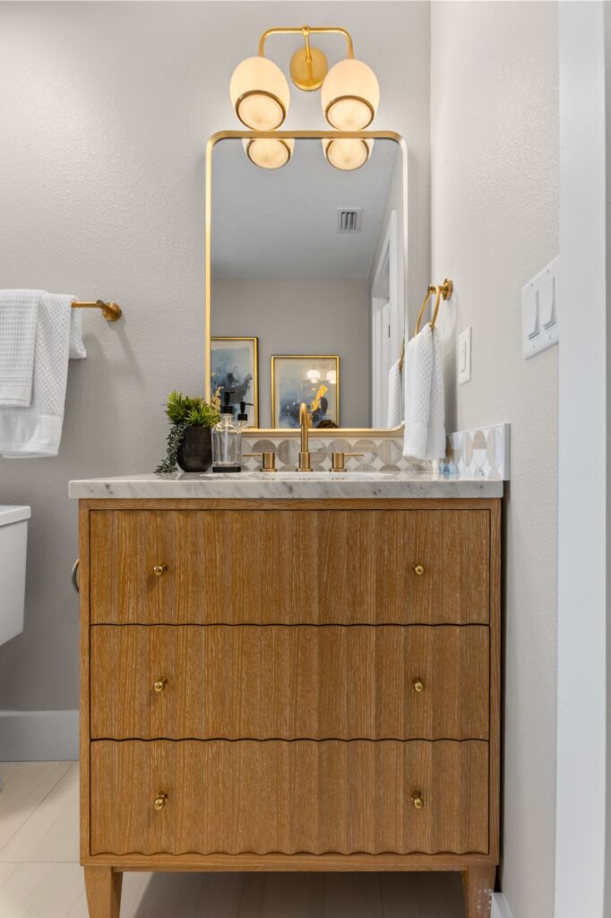 6135 Tanglewood Dr ne-07