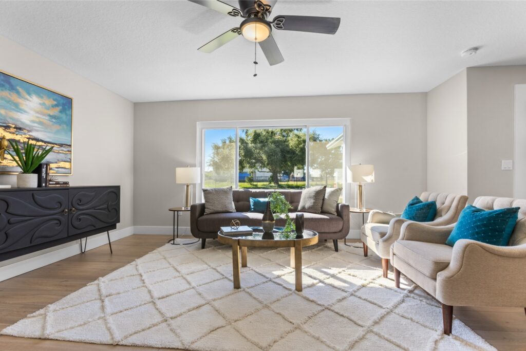 6135 Tanglewood Dr ne-13