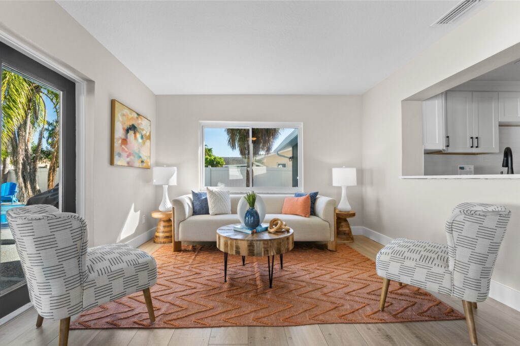 6135 Tanglewood Dr ne-14